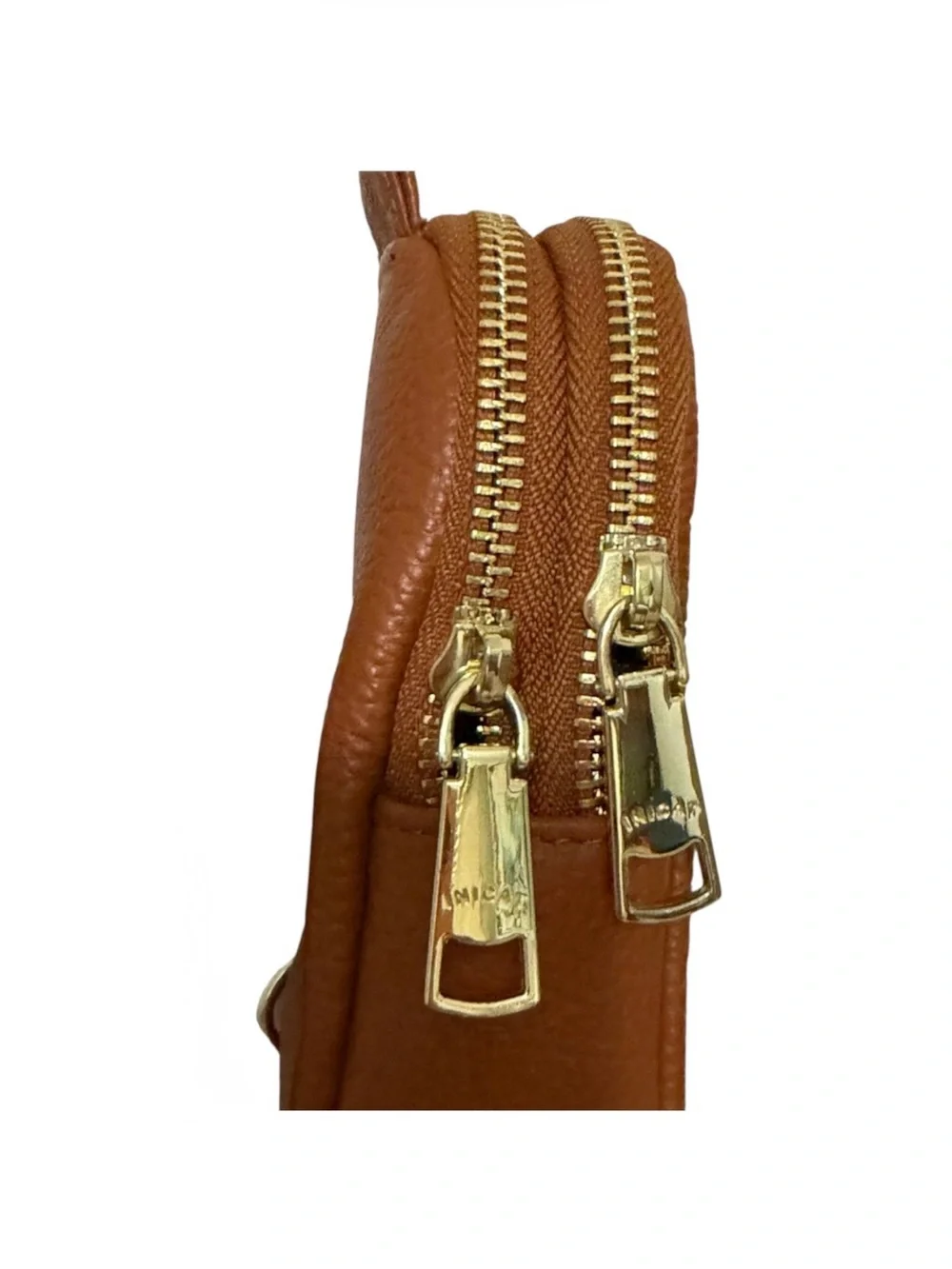 INICAT Un Jour de Chance Tan Pebbled Vegan Leather Crossbody Bag